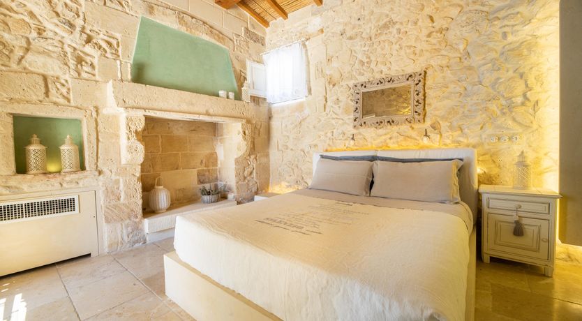 Photo of Quiet Stone