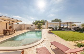 Coastal Elixir Holiday Home