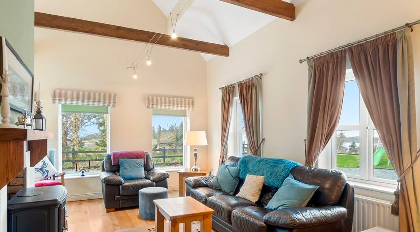Photo of Red Deer Cottage