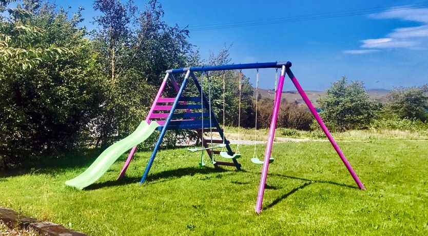 Photo of Red Deer Cottage