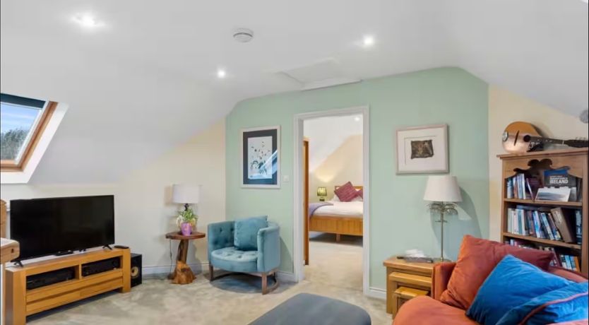 Photo of Red Deer Cottage