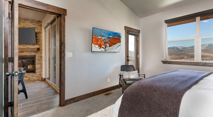 Photo of Hidden Peaks