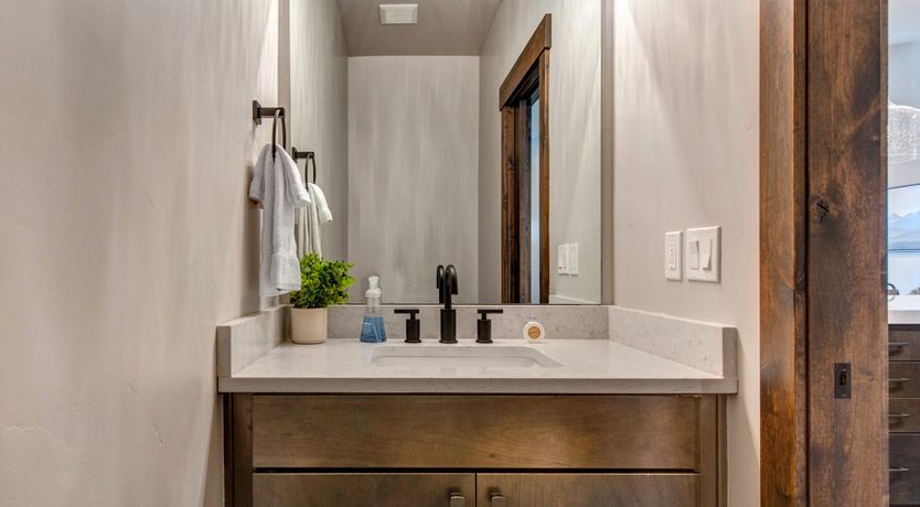 Photo of Hidden Peaks