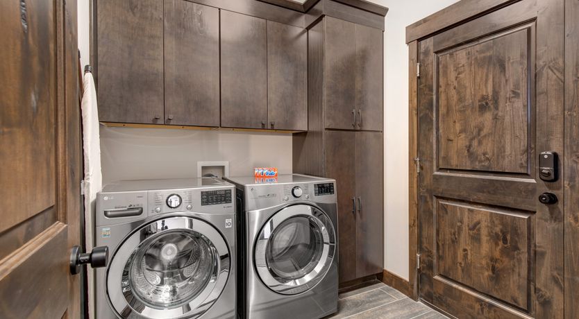 Photo of Hidden Peaks