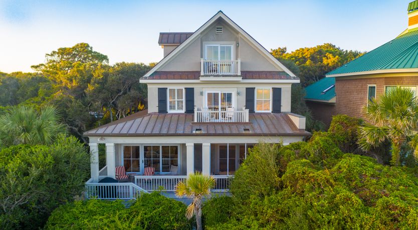 Photo of Oceanfront Retreat
