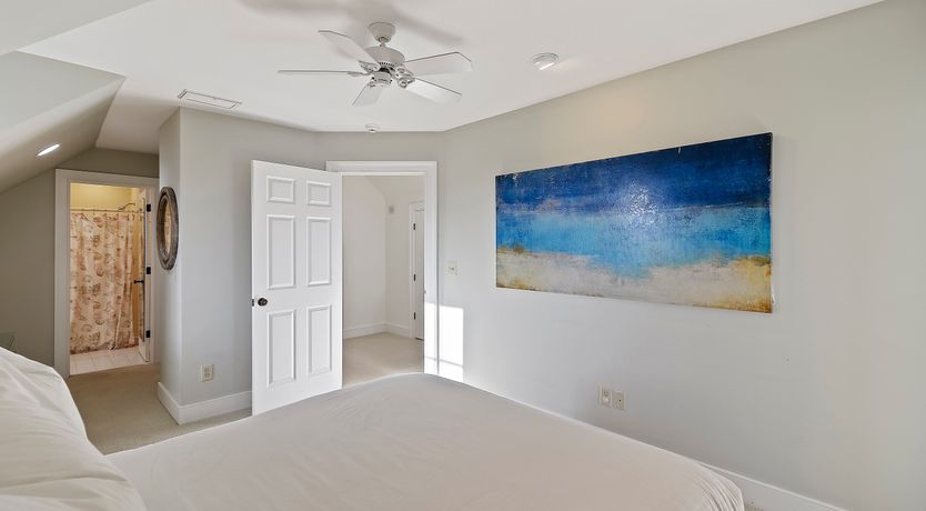 Photo of Oceanfront Retreat