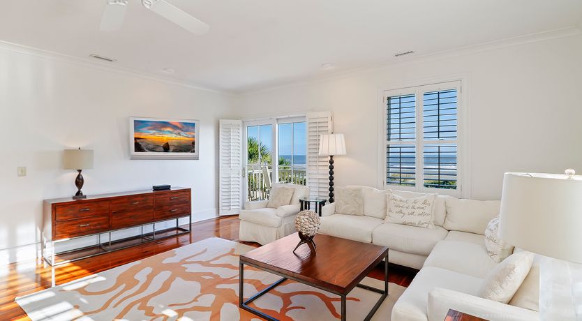 Photo of Oceanfront Retreat