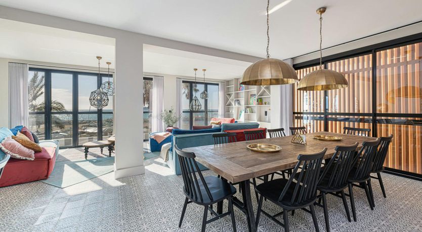 Photo of Stylish Beachfront Abode