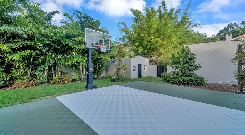 Photo of Sarasota Oasis