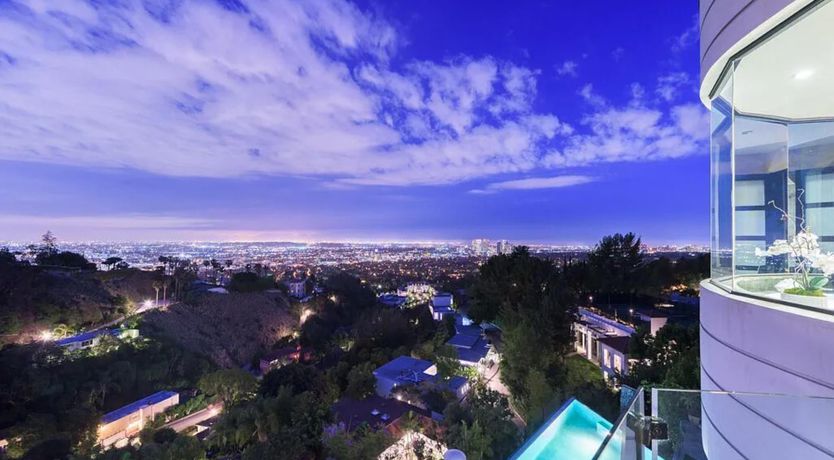 Photo of Beverly Hills Riche