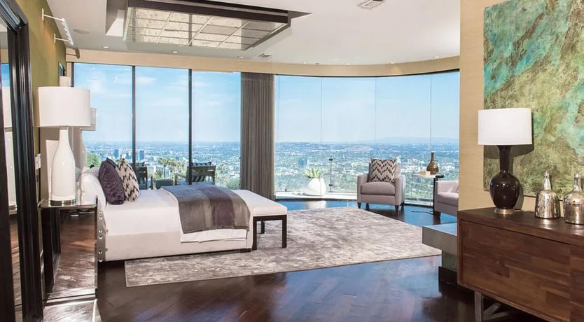 Photo of Beverly Hills Riche