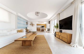 Today is Beautiful Holiday Home