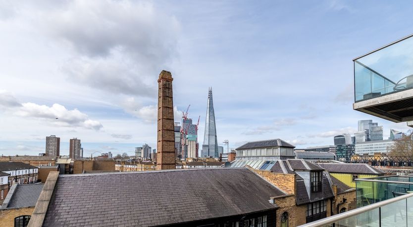 Photo of The Shard Skyline