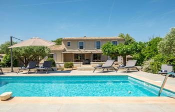 Picturesque & Peaceful Retreat Holiday Home