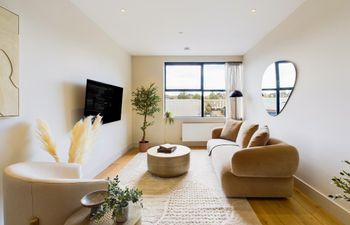 Comfort in Camden Holiday Home