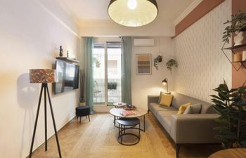 Simple Harmony Holiday Home