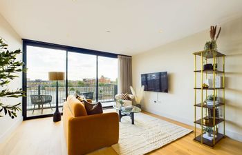 Camden Charms Holiday Home