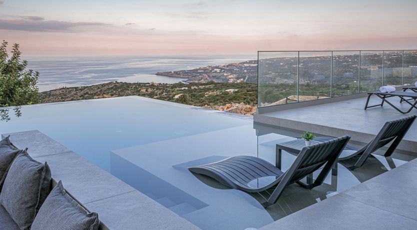 Photo of Infinite Views