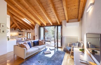 Lenno Love Holiday Home