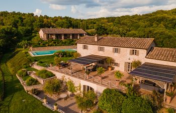 Italian Hills Vista Holiday Home