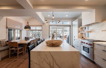 Mountain & Town Views Holiday Home