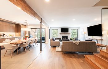 Silver Moon Light Holiday Home