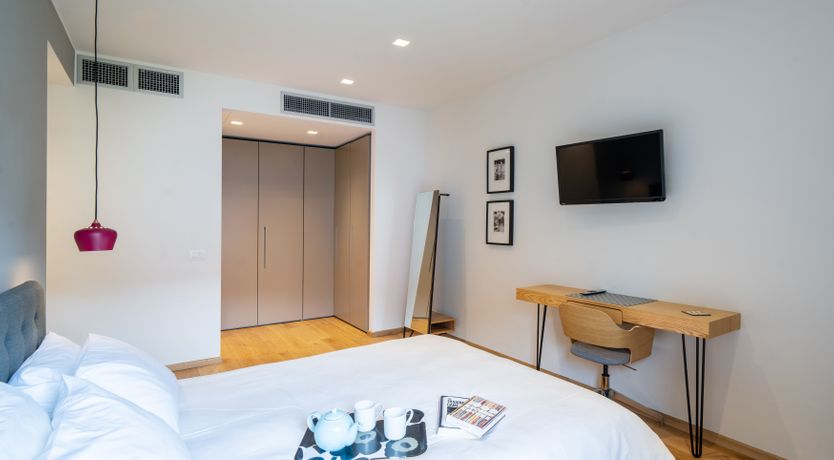 Photo of The Como Sojourn