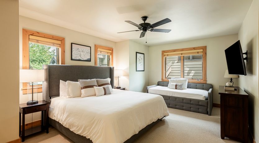 Photo of Charm Lodge
