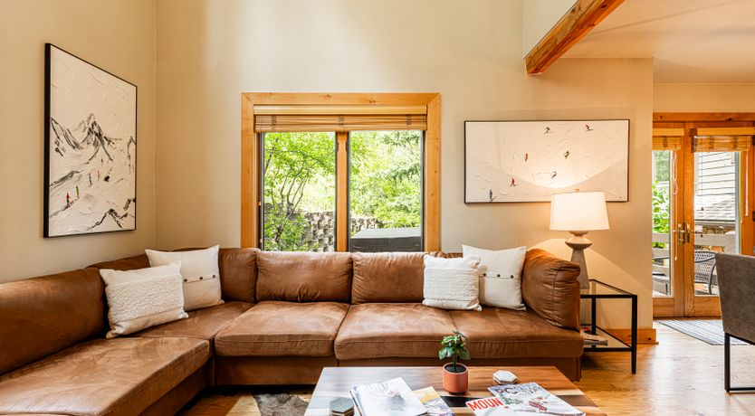 Photo of Charm Lodge