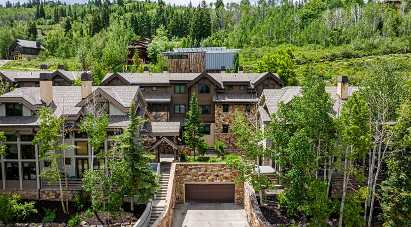 Photo of Charm Lodge