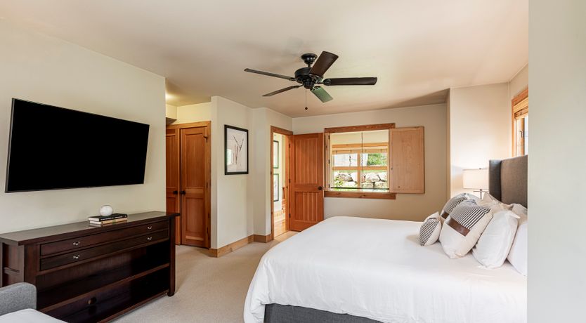 Photo of Charm Lodge
