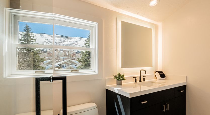 Photo of Gentle Mountain Light