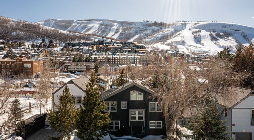 Photo of Gentle Mountain Light