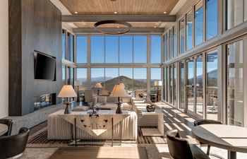 Timpanogos Vista Holiday Home