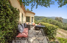 Photo of hospitable-hillsides