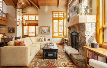 High Mountain Haven Holiday Home