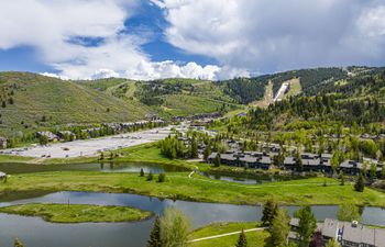 Alpine Sanctuary Near Hills Holiday Home