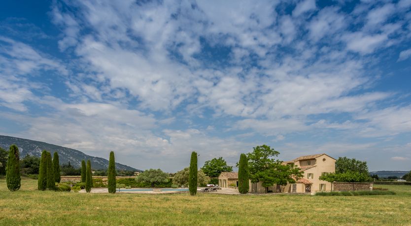 Photo of Champagne on the Hills