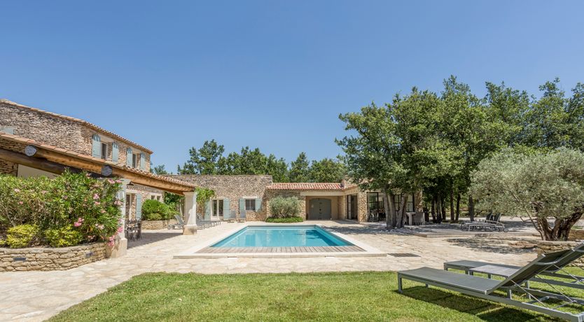Photo of Chic Courtyard