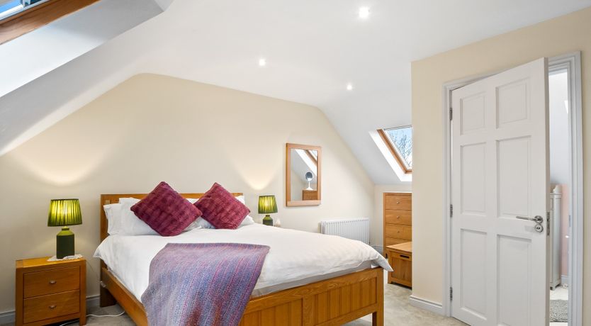 Photo of Red Deer Cottage