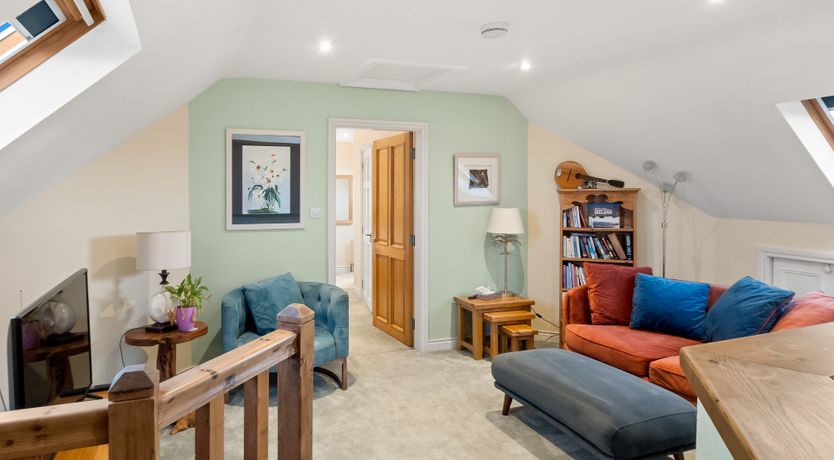 Photo of Red Deer Cottage