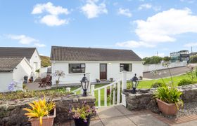 Photo of tigh-an-bheachaire-carraroe