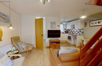 04 Strawberry Hill, Tolroy Manor Holiday Home