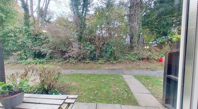 Photo of 04 Strawberry Hill, Tolroy Manor