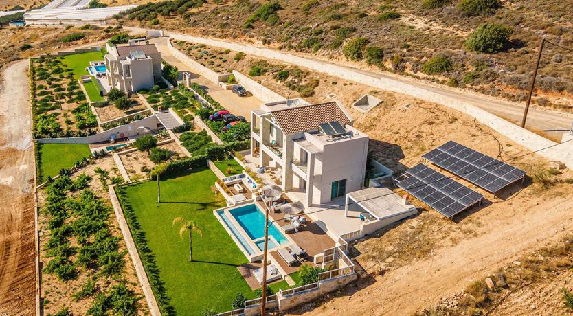 Photo of Seaside Escape Paradise