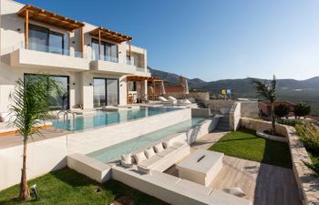 Signature Stillness Holiday Home