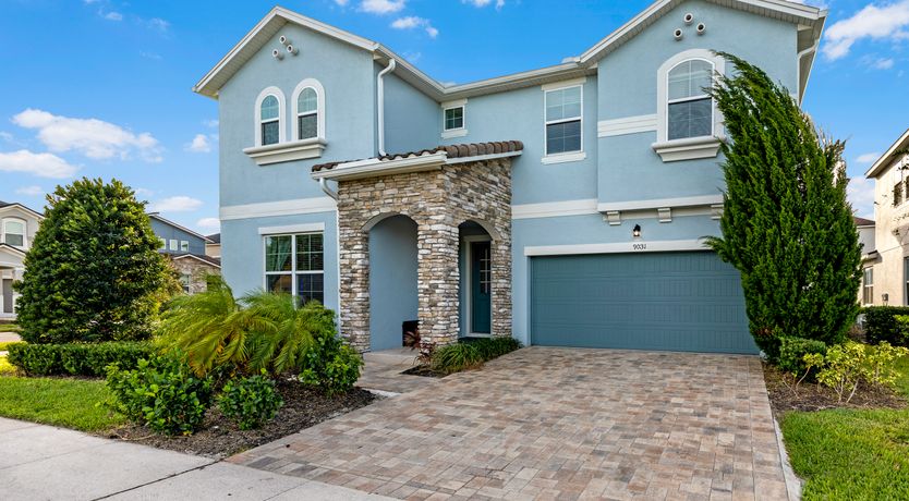Photo of Orlando Outlook