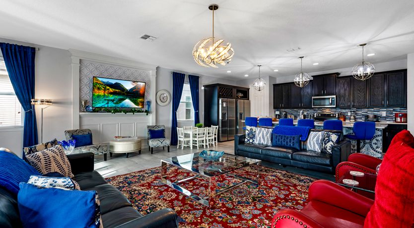 Photo of Orlando Outlook