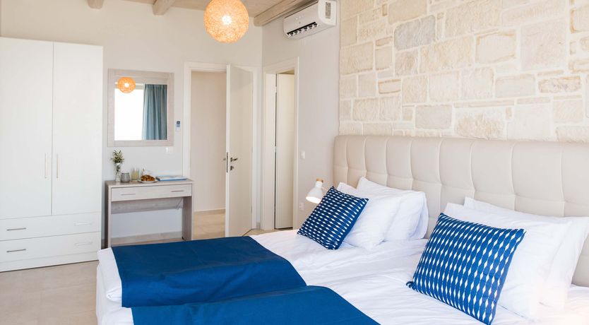 Photo of Two Golden Kisses