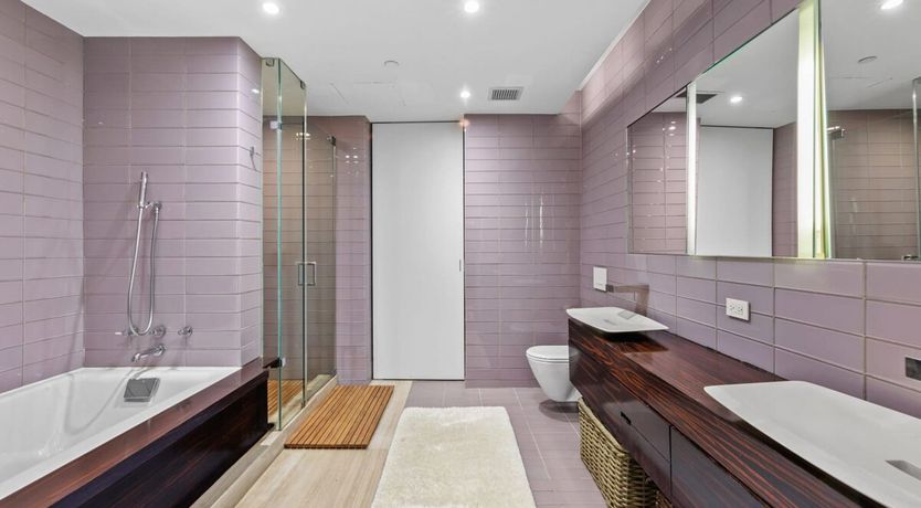 Photo of Metropolitan Chic